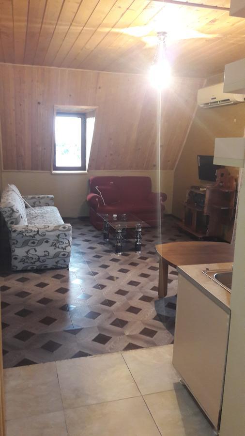Guest House Amo Батуми Экстерьер фото