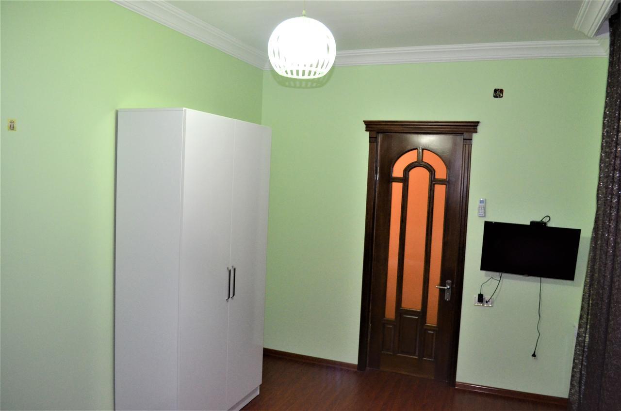 Guest House Amo Батуми Экстерьер фото
