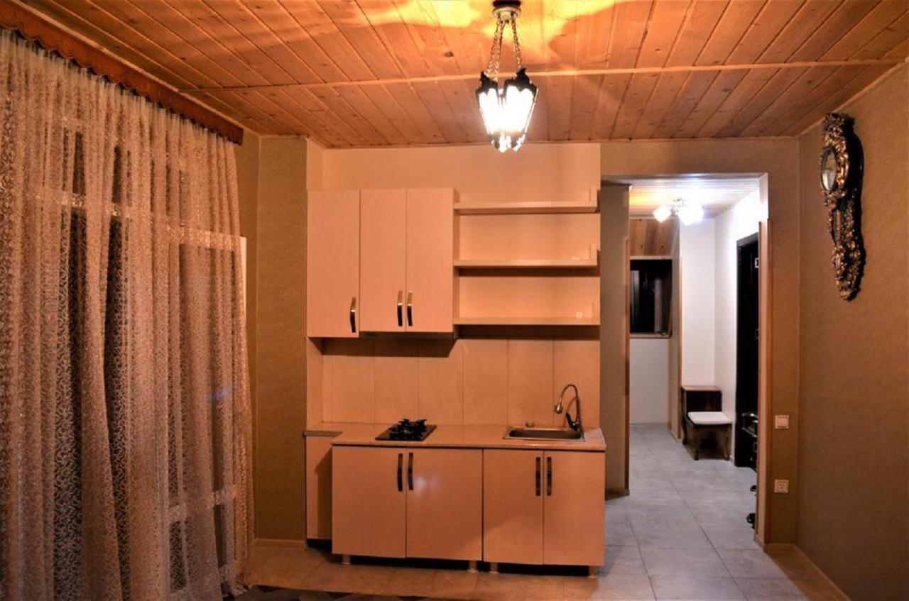 Guest House Amo Батуми Экстерьер фото